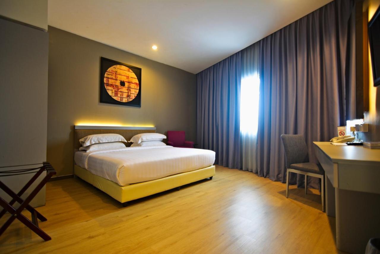 Abell Hotel Kuching Dış mekan fotoğraf